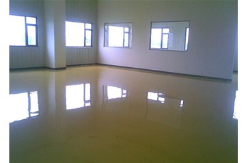 水泥地面環(huán)氧地坪施工后出了問題，究竟是誰的責(zé)任！