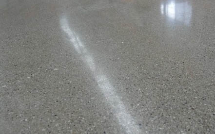 金剛砂超耐磨地坪為什么越來越多的工廠會采用？